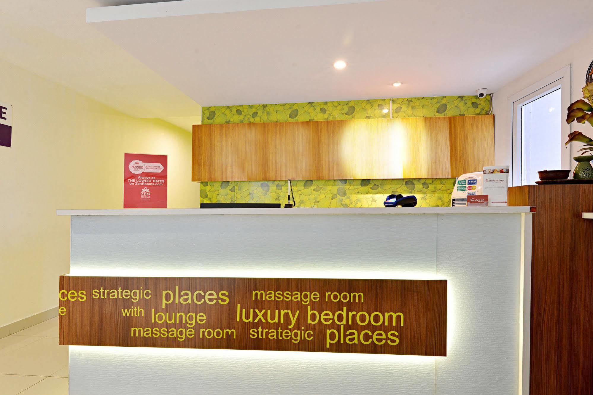 Zen Rooms Basic Tangerang Aeropolis Exterior foto